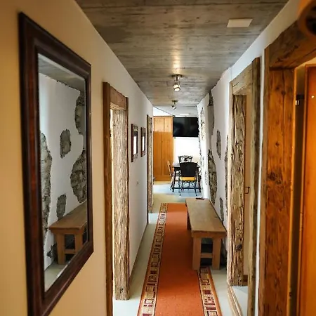 Apartment Haus Sibylle: Central, 3 Bedroom, Self-contained *