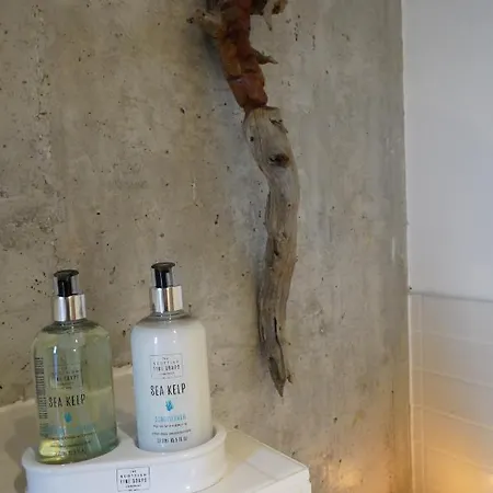 アパート Haus Sibylle: Central, 3 Bedroom, Self-contained *