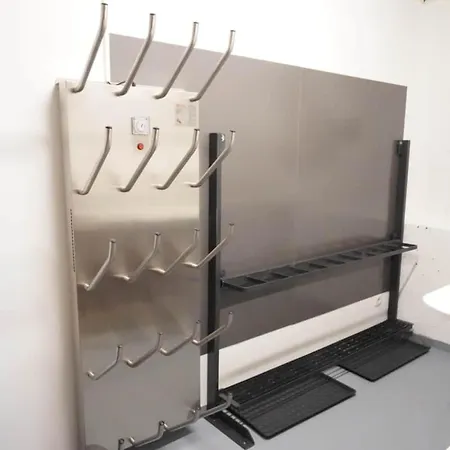 Haus Sibylle: Central, 3 Bedroom, Self-contained شقة