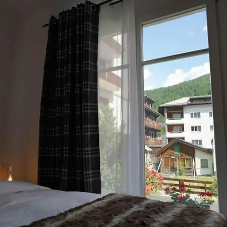 Haus Sibylle: Central, 3 Bedroom, Self-contained