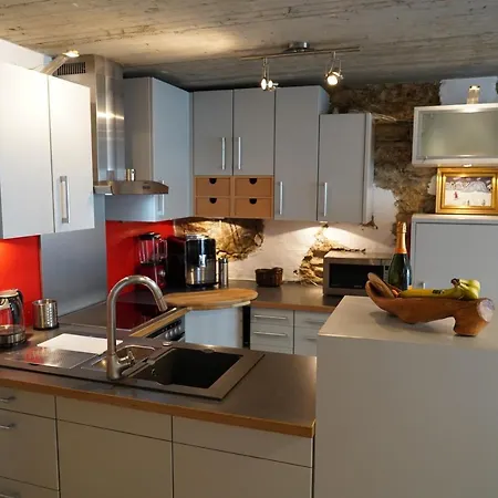 Haus Sibylle: Central, 3 Bedroom, Self-contained アパート サース フェー